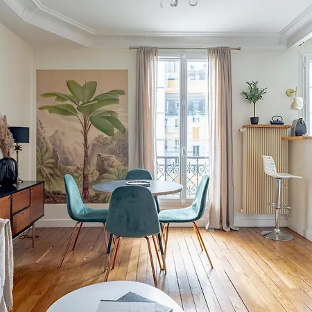 Daire Near Eiffel Tower 1br 4p Charming *
